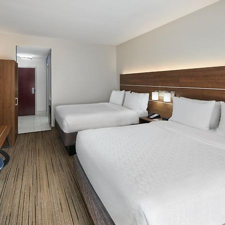 Beach Haven Holiday Inn Express Hotel & Suites Pensacola-West Navy Base By Ihg מראה חיצוני תמונה