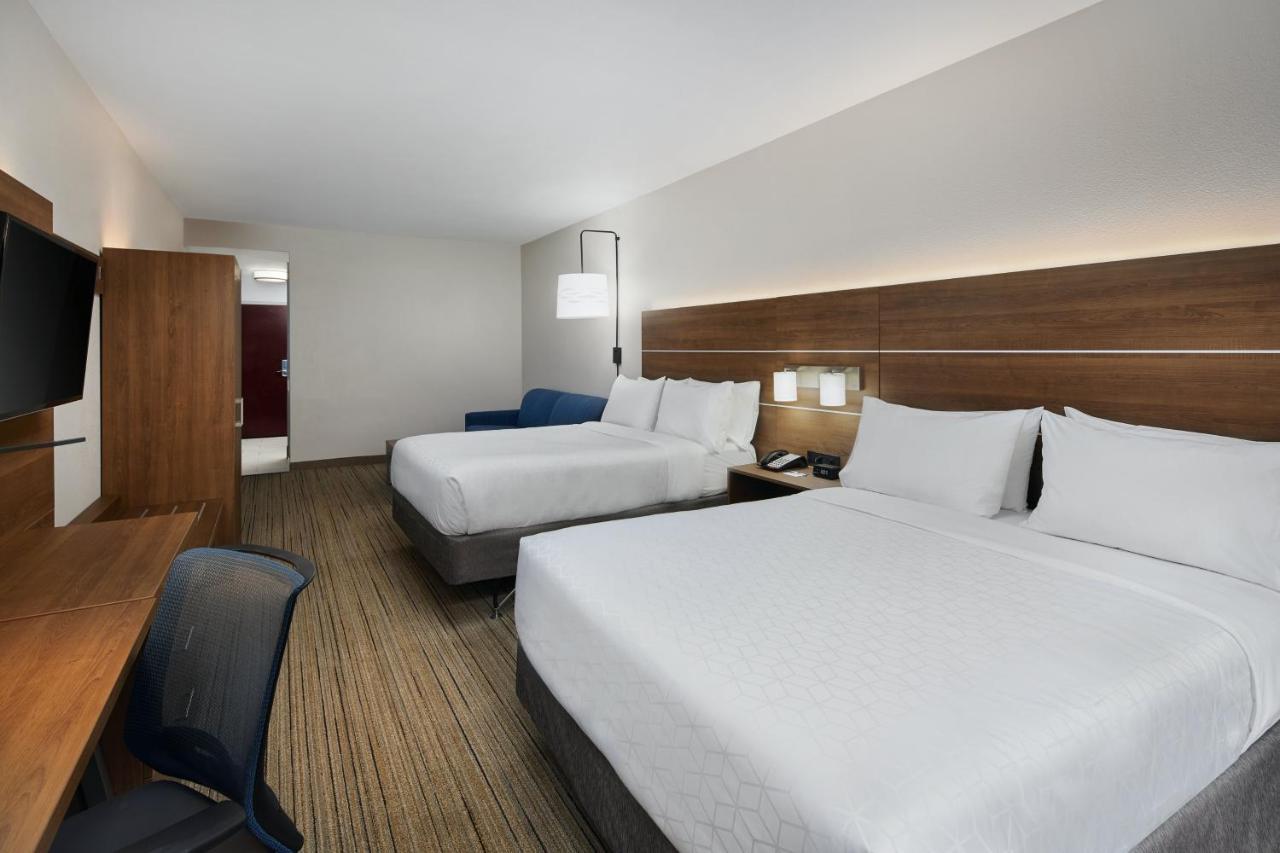 Beach Haven Holiday Inn Express Hotel & Suites Pensacola-West Navy Base By Ihg מראה חיצוני תמונה