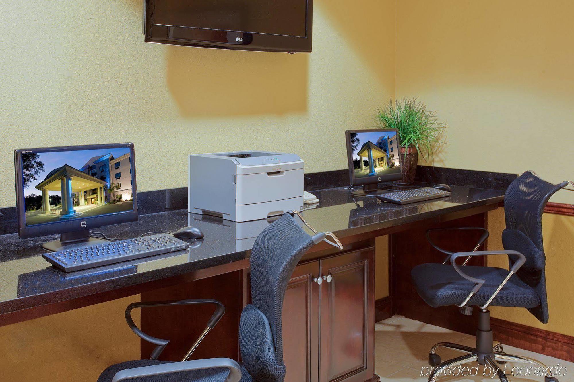 Beach Haven Holiday Inn Express Hotel & Suites Pensacola-West Navy Base By Ihg מראה חיצוני תמונה