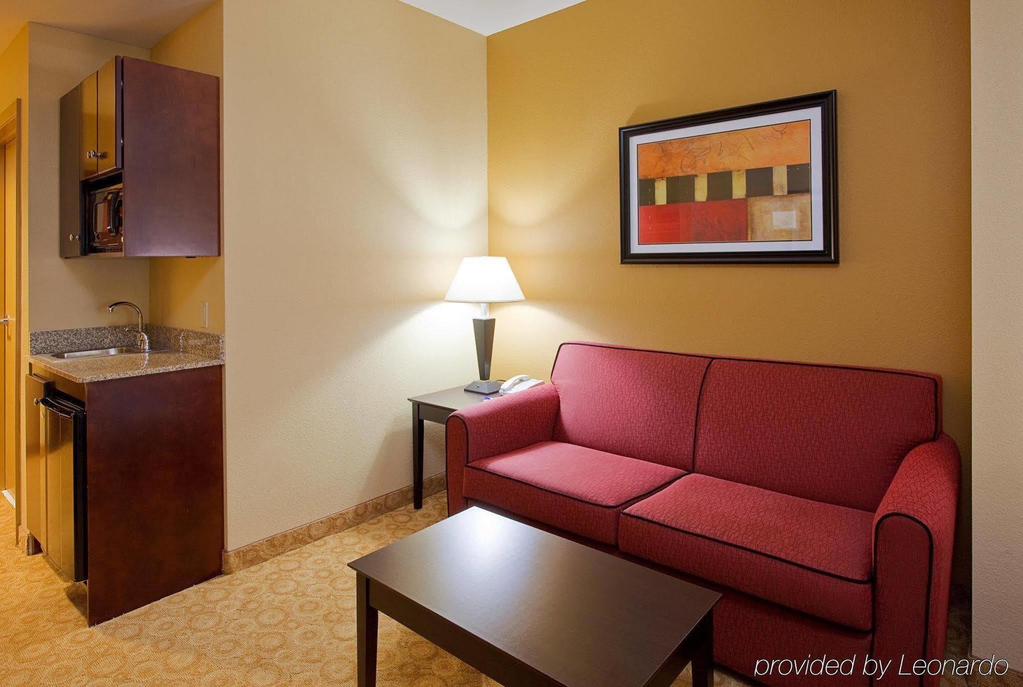 Beach Haven Holiday Inn Express Hotel & Suites Pensacola-West Navy Base By Ihg חדר תמונה