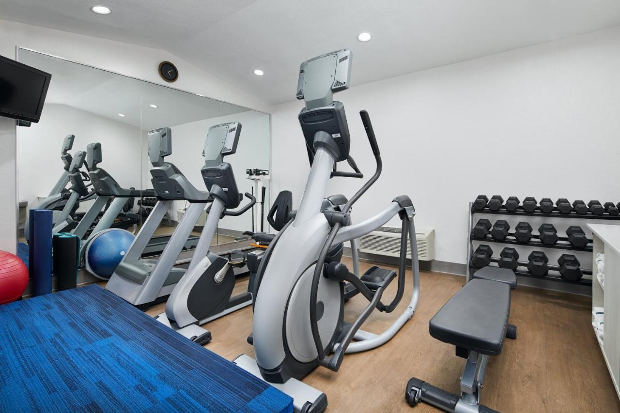 Beach Haven Holiday Inn Express Hotel & Suites Pensacola-West Navy Base By Ihg מראה חיצוני תמונה