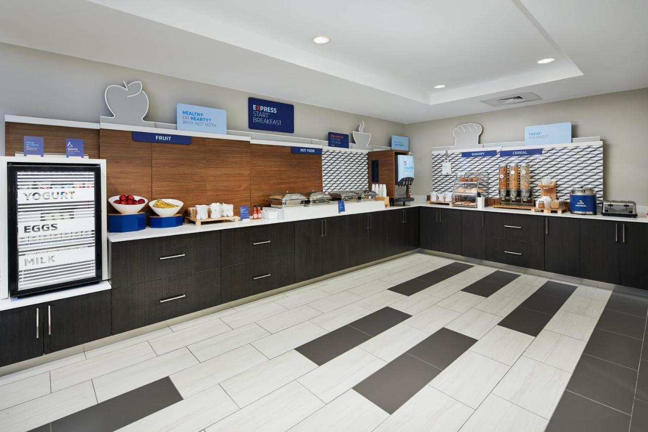 Beach Haven Holiday Inn Express Hotel & Suites Pensacola-West Navy Base By Ihg מראה חיצוני תמונה