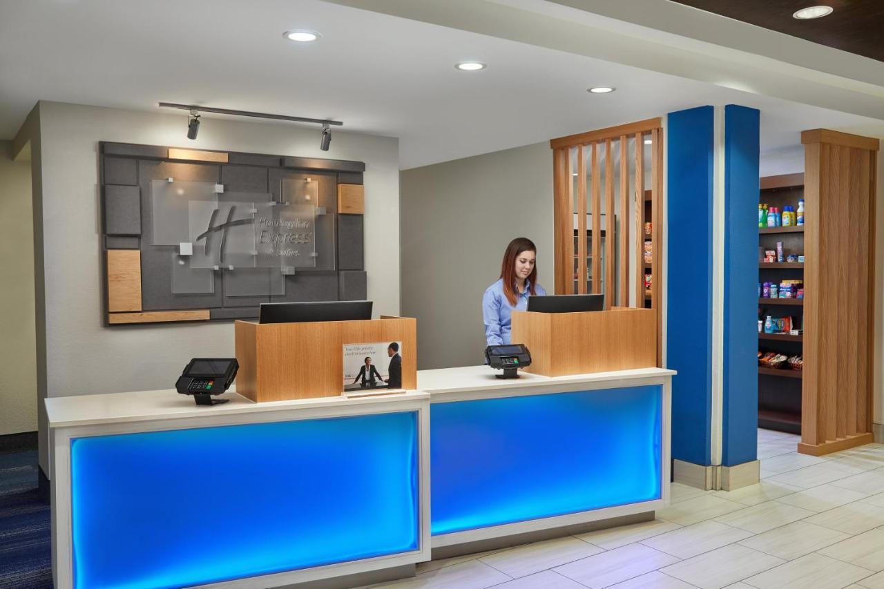 Beach Haven Holiday Inn Express Hotel & Suites Pensacola-West Navy Base By Ihg מראה חיצוני תמונה