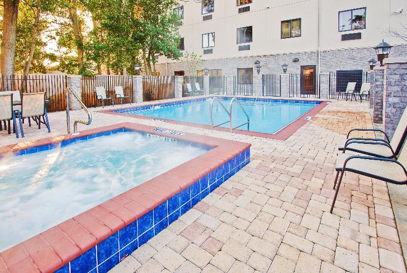 Beach Haven Holiday Inn Express Hotel & Suites Pensacola-West Navy Base By Ihg מראה חיצוני תמונה
